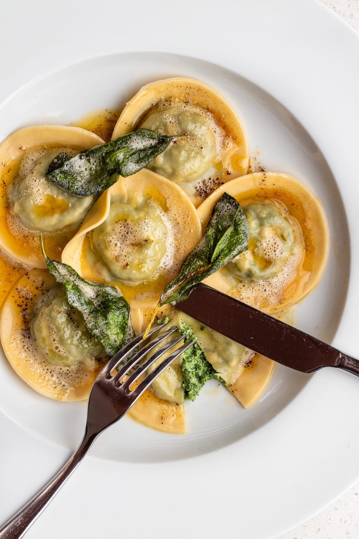 Homemade Spinach & Ricotta Ravioli Filling: Sturdy, Creamy, Delicious